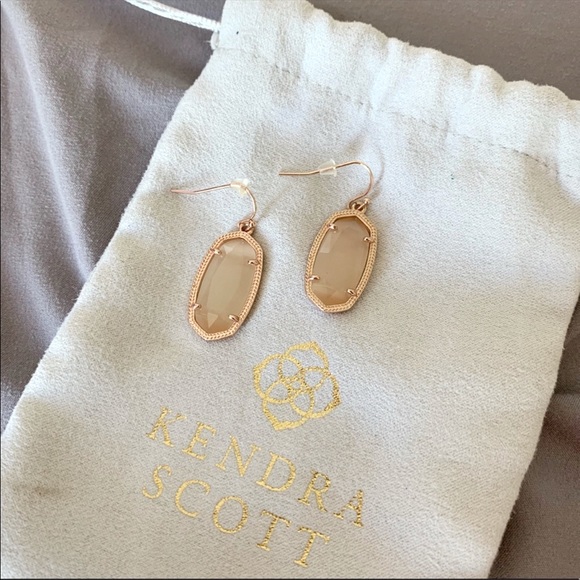 Kendra Scott Jewelry - rose gold kendra scott earrings